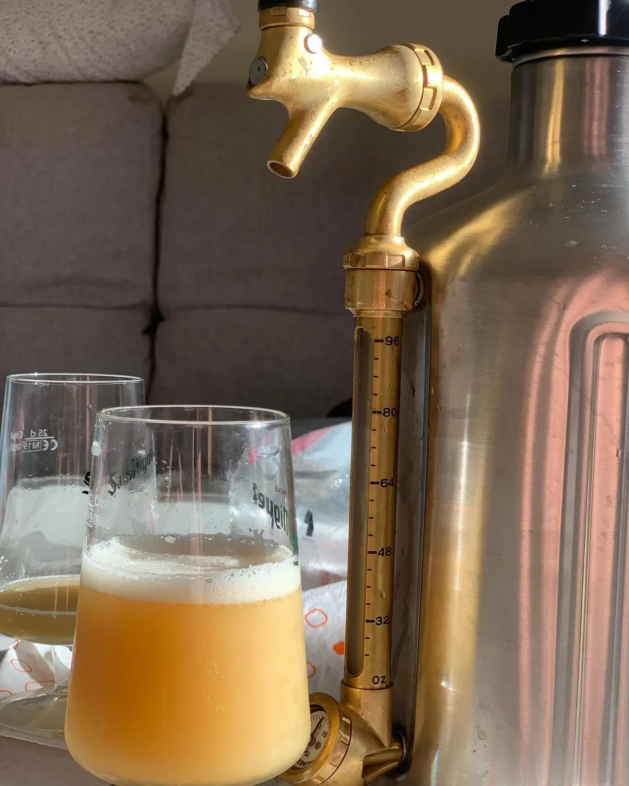 Archive photograph of the first homebrewed NEIPA poured from a uKeg in Spain · 2022